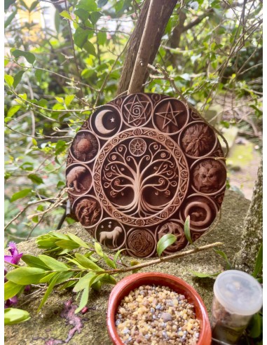 MEDALLÓN CON EL SIMBOLO DEL ÁRBOL DE...