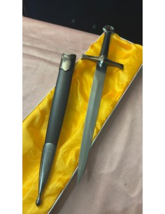 LA ESPADA DE PODER
