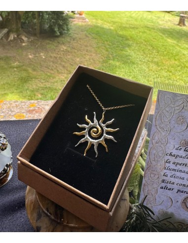 EL AMULETO DEL SOL Y LA LUNA